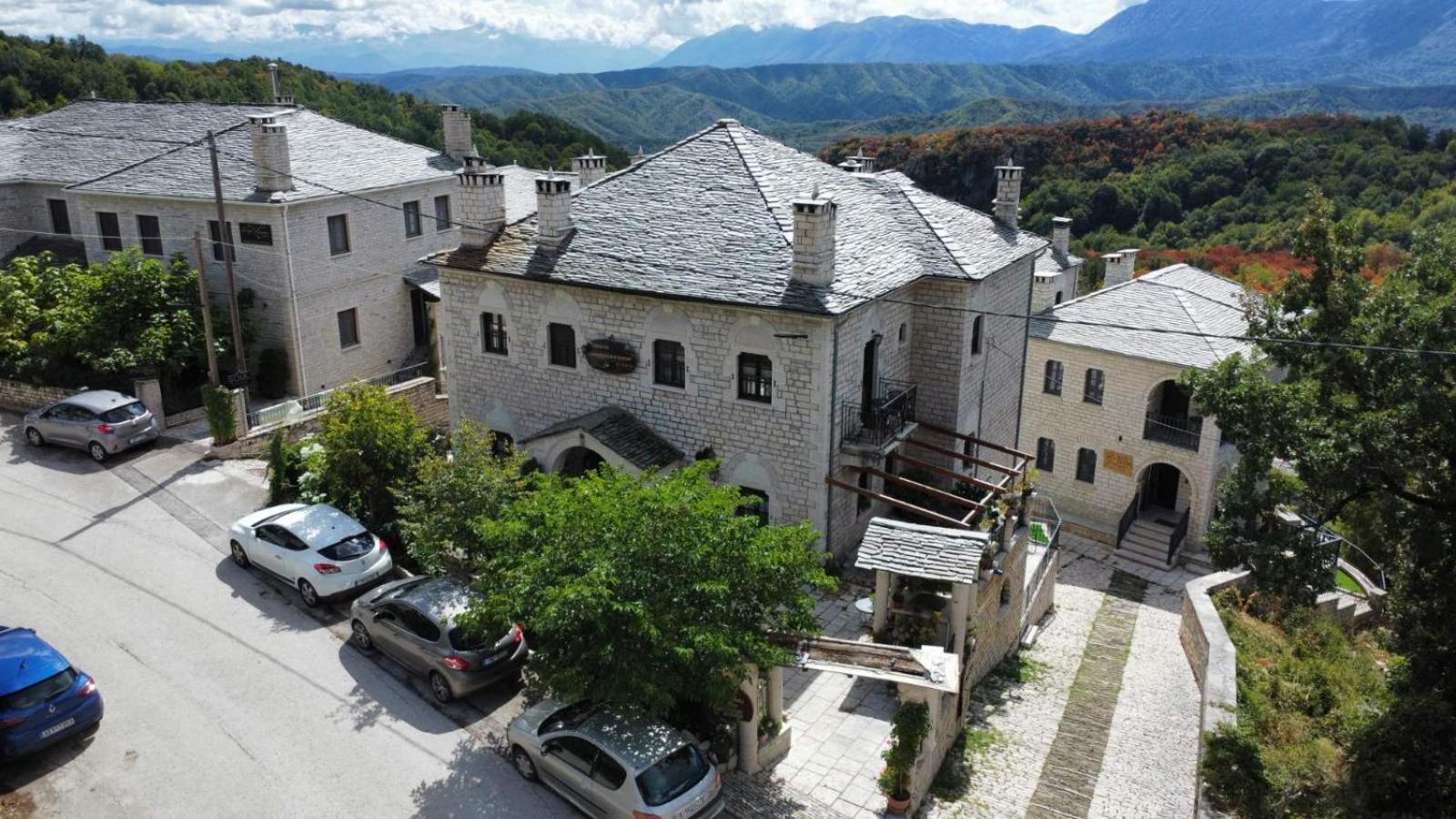 Konstantinou & Elenis Monodendri Exterior foto